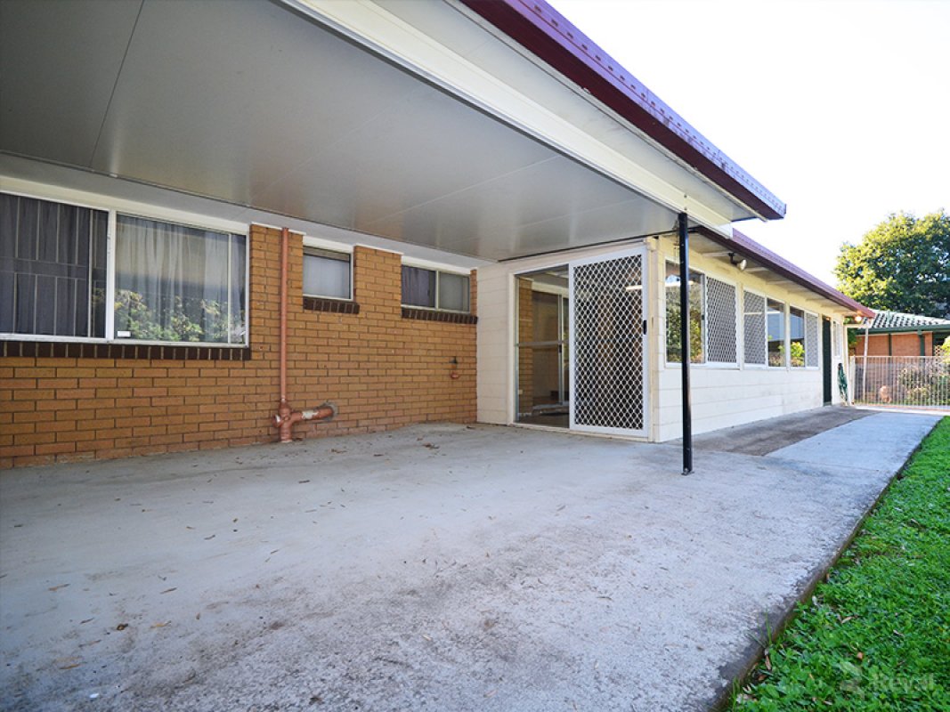 75 Wanda Road Upper Mount Gravatt QLD 4122